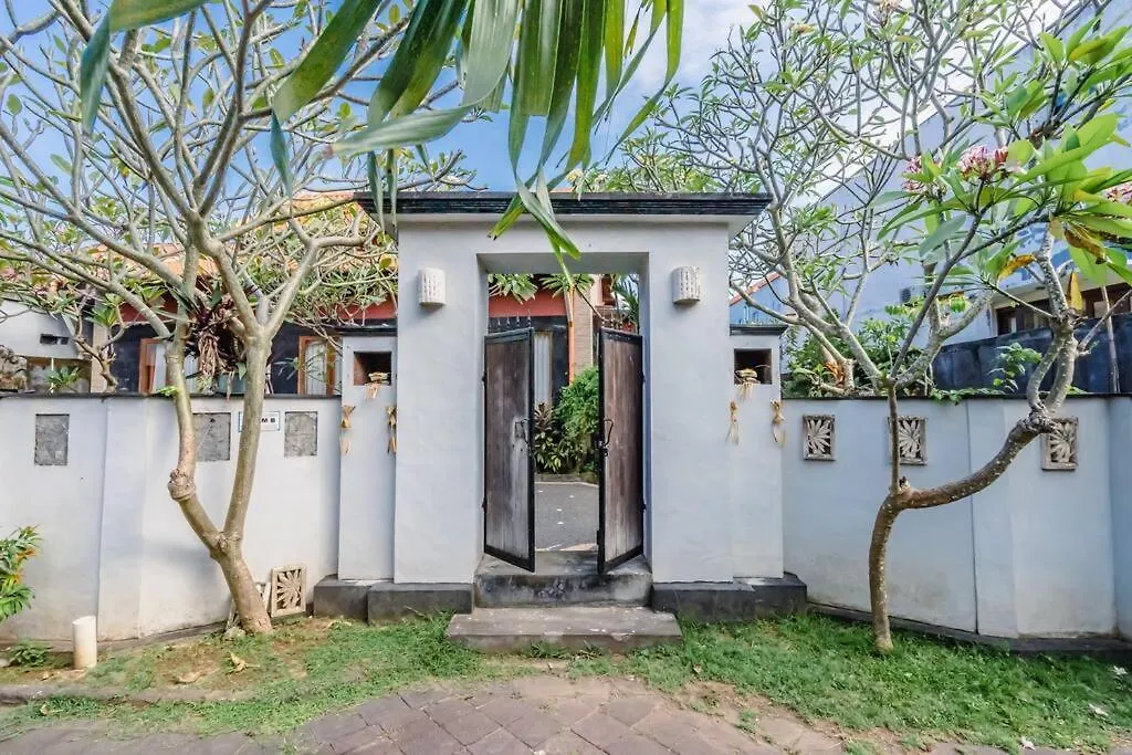 Private 3 Bedroom Villas, 5 Mnt To Beach Nusa Dua Nusa Dua  0*, Nusa Dua (Bali)